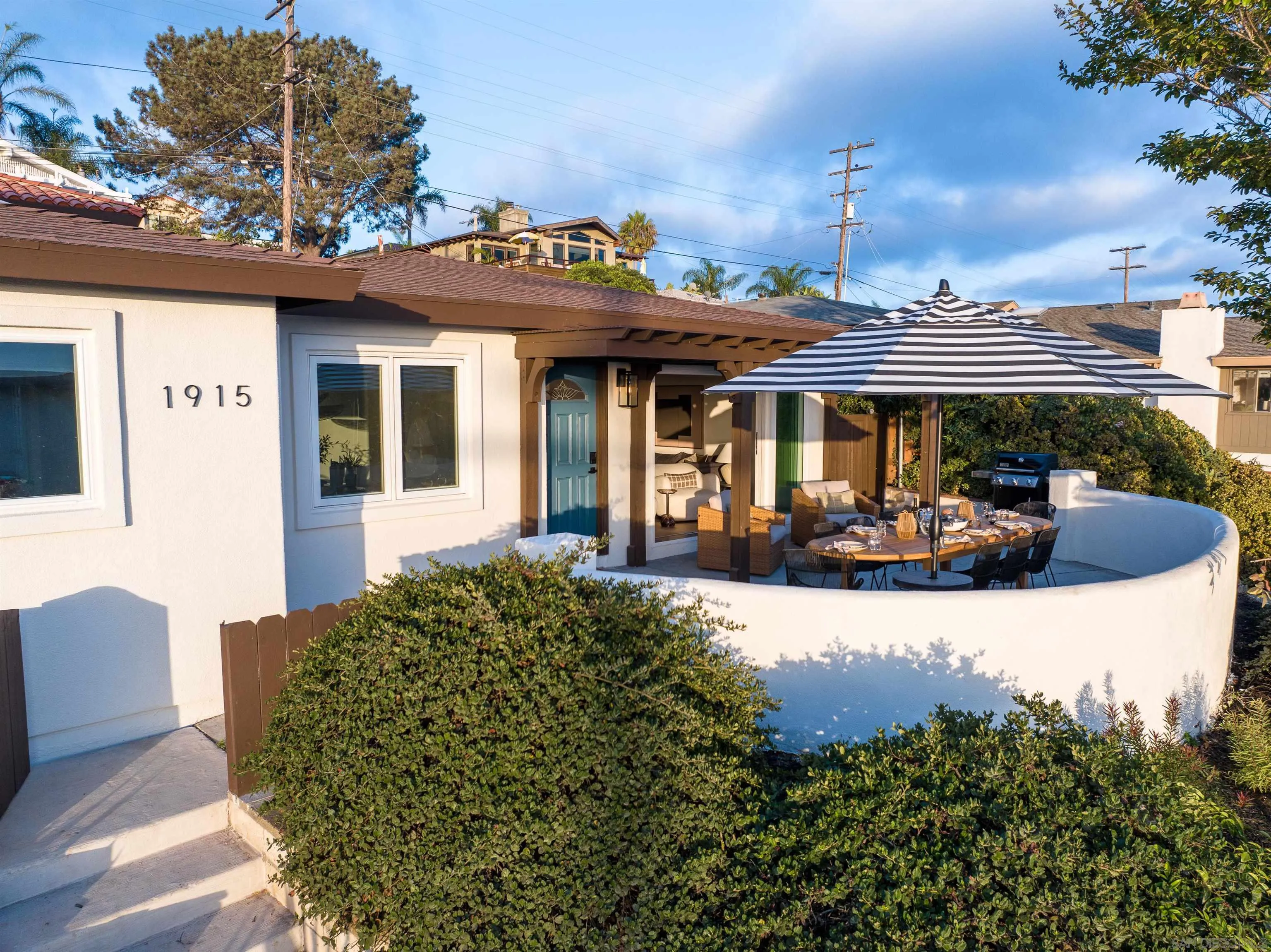 1915 Montgomery Avenue Cardiff-by-the-Sea, CA 92007 - Photo 30 of 32 a view of a building with a garden