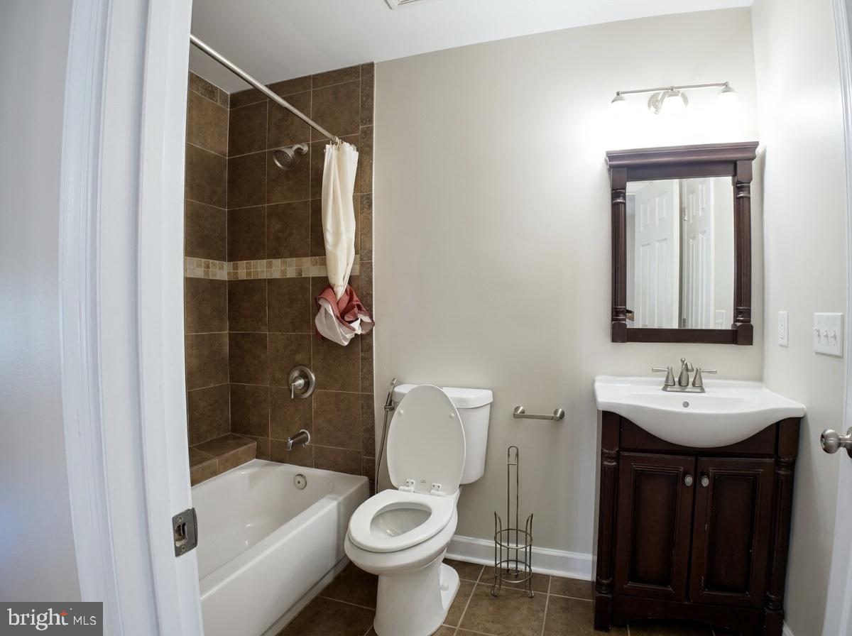 3755 Foxford Stream Road Baltimore, MD 21236 - Photo 14 of 25 Gallery Image 14