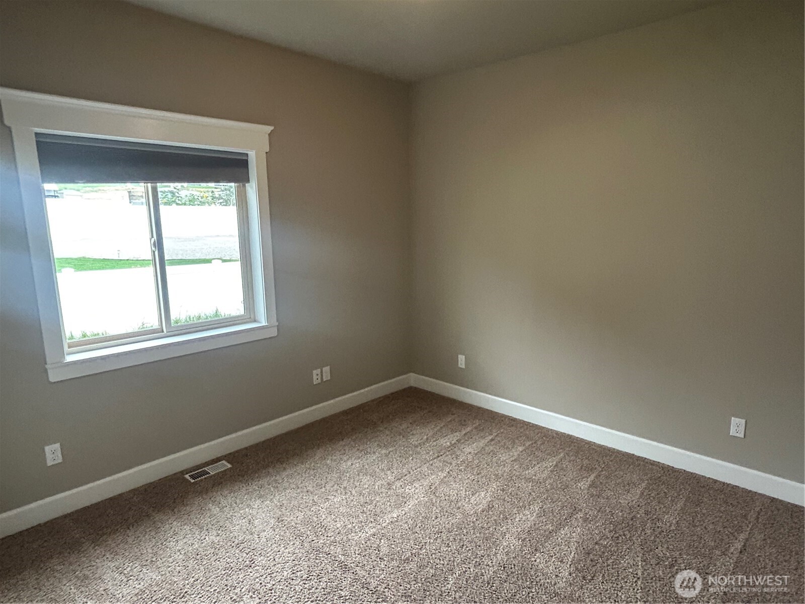 138 Summer Breeze Road Manson, WA 98831 - Photo 20 of 22 a view of room with window