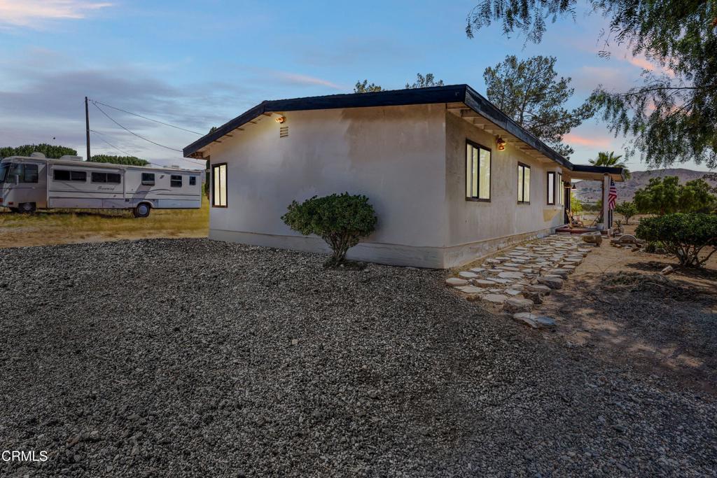 33011 Crown Valley Road Acton, CA 93510 - Photo 24 of 32