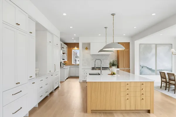 $2,200,000 | 580 Kearsage Avenue, Elmhurst, IL 60126