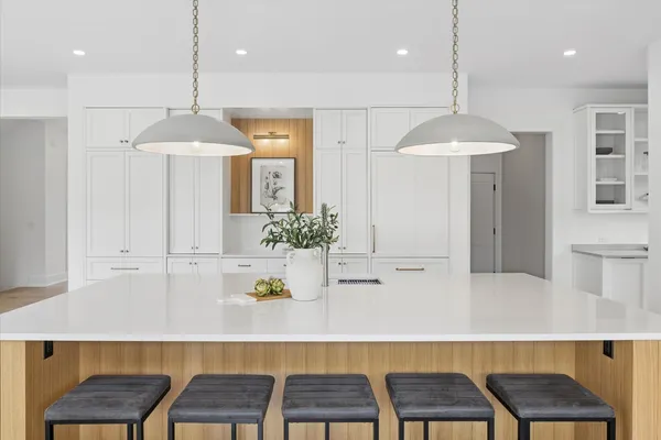 $2,200,000 | 580 Kearsage Avenue, Elmhurst, IL 60126