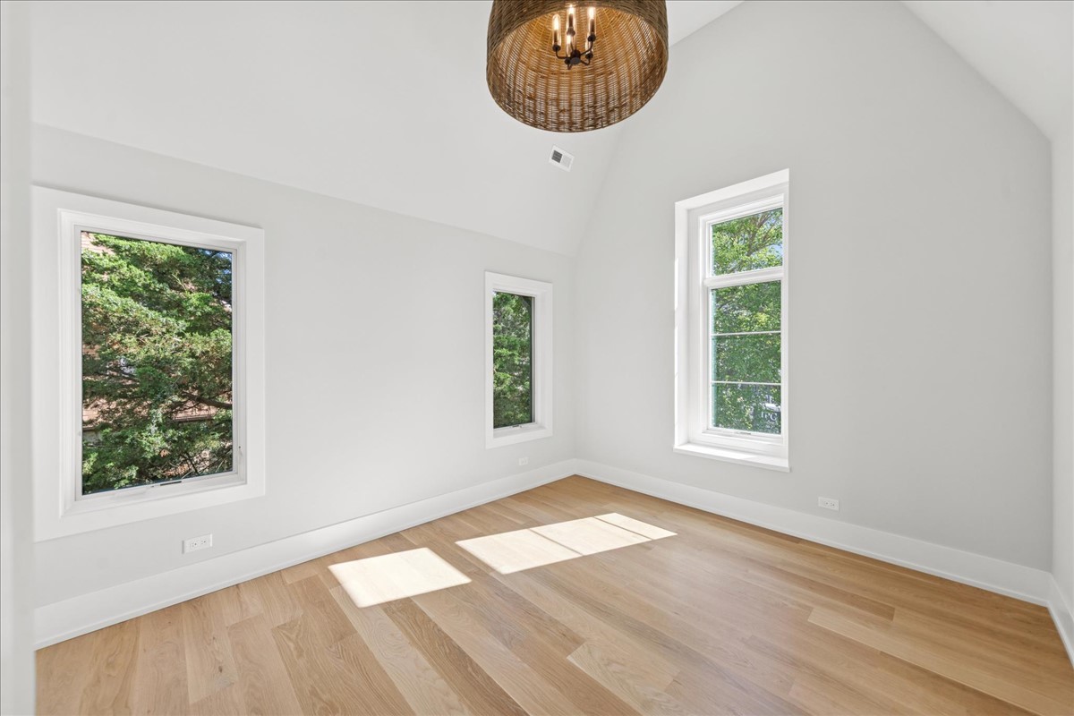 580 Kearsage Avenue Elmhurst, IL 60126 - Photo 31 of 43