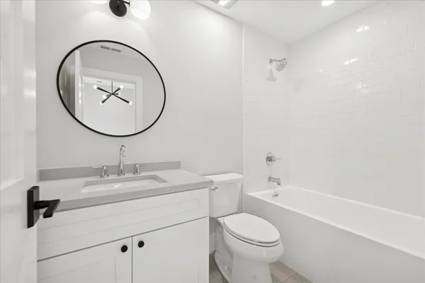 $2,200,000 | 580 Kearsage Avenue, Elmhurst, IL 60126