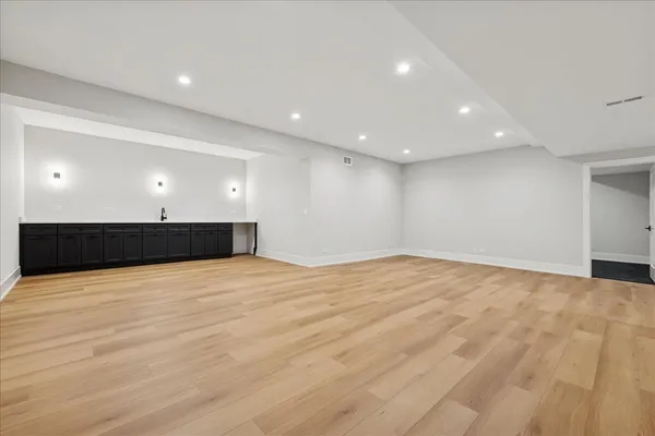 $2,200,000 | 580 Kearsage Avenue, Elmhurst, IL 60126