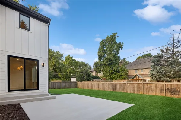 $2,200,000 | 580 Kearsage Avenue, Elmhurst, IL 60126