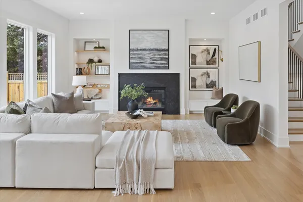 $2,200,000 | 580 Kearsage Avenue, Elmhurst, IL 60126