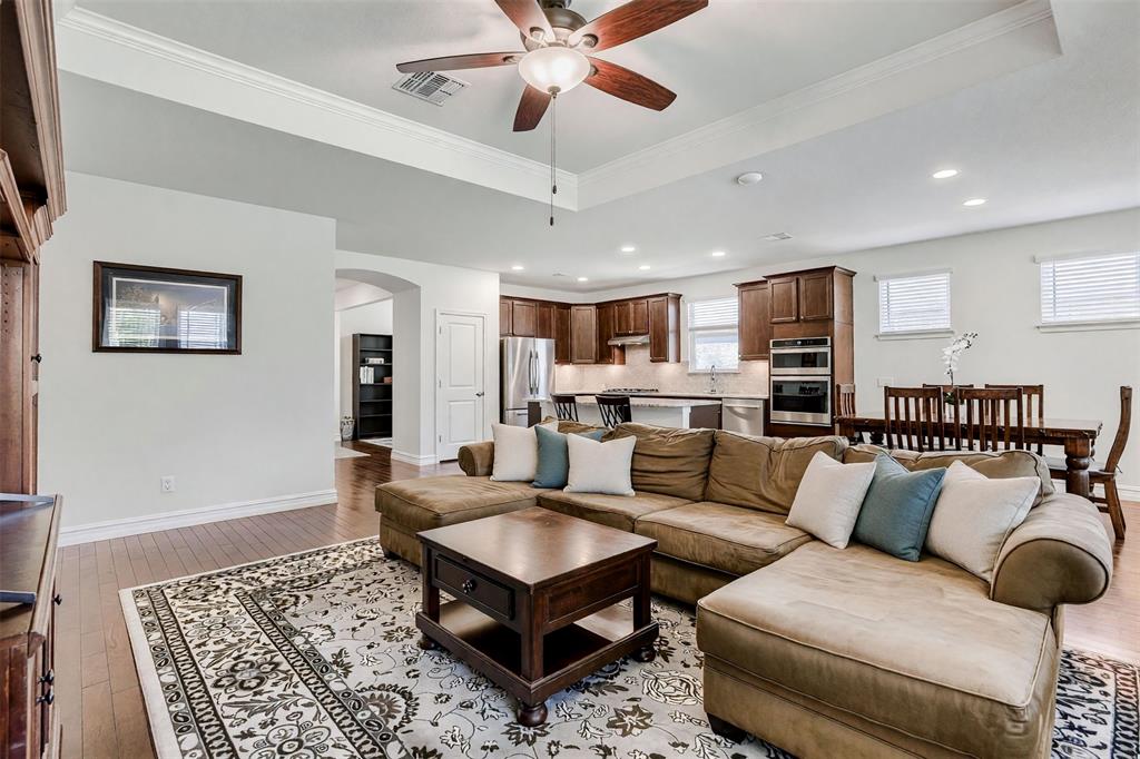 8730 Silent River Road Frisco, TX 75036 - Photo 3 of 39 Virtually Staged