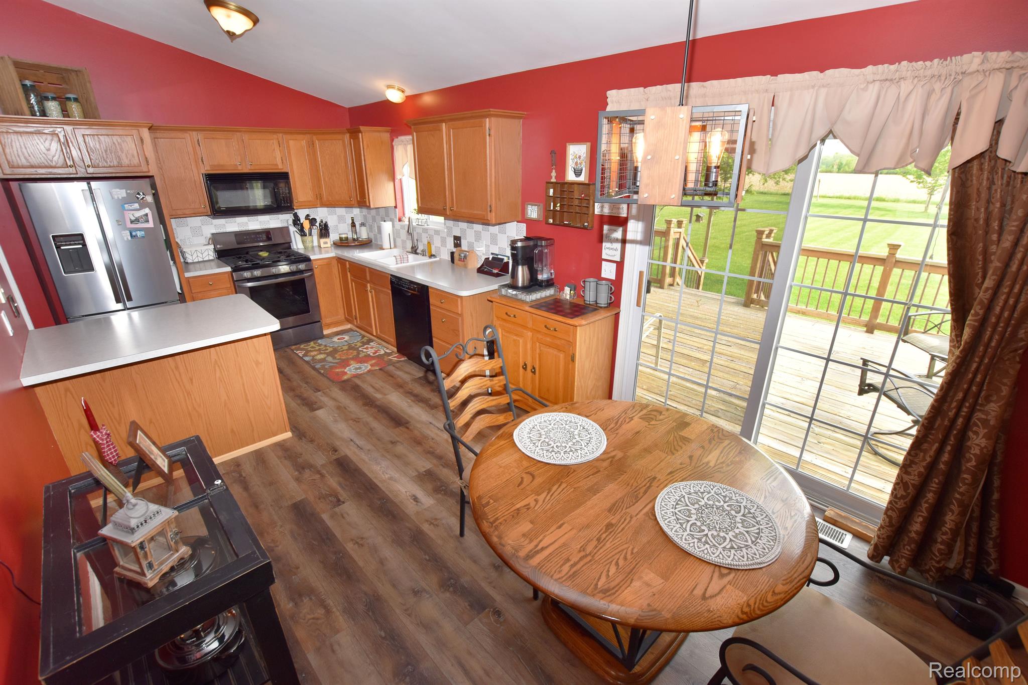 7481 Reid Road Swartz Creek, MI 48473 - Photo 6 of 19 Gallery Image 6