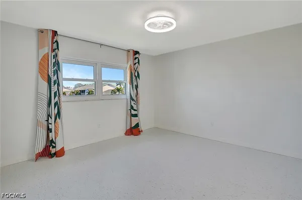 $2,250 | 6731 Panther Lane, Unit D6, Fort Myers, FL 33919