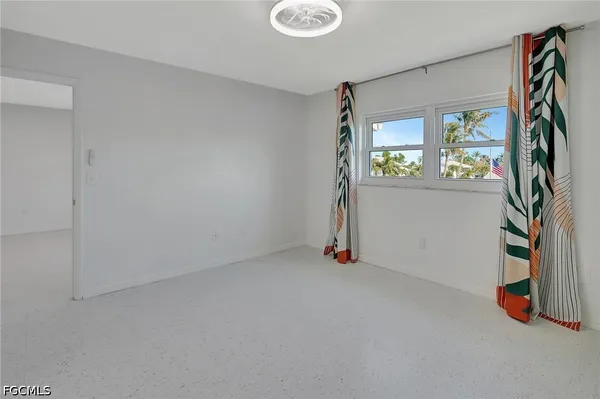 $2,250 | 6731 Panther Lane, Unit D6, Fort Myers, FL 33919