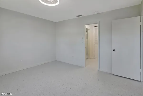 $2,250 | 6731 Panther Lane, Unit D6, Fort Myers, FL 33919