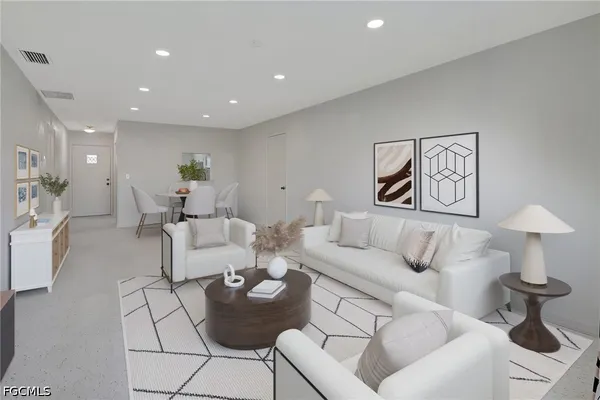 $2,250 | 6731 Panther Lane, Unit D6, Fort Myers, FL 33919