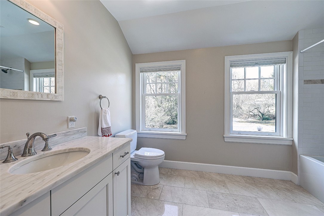 23 Surrey Road Barrington, RI 02806 - Photo 35 of 50