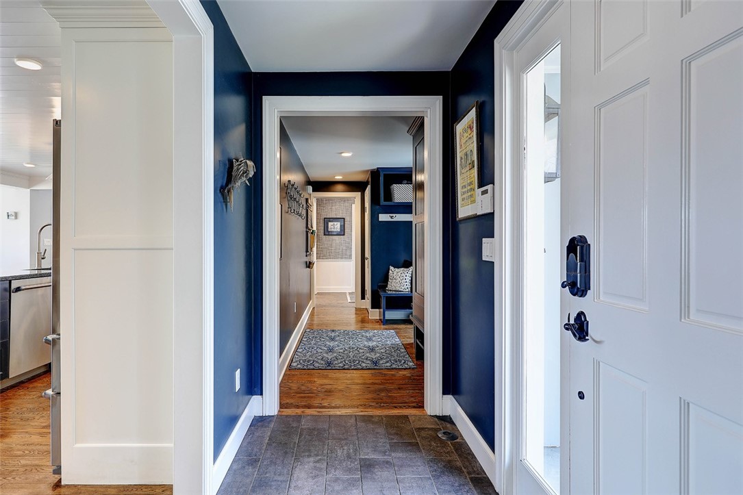 23 Surrey Road Barrington, RI 02806 - Photo 37 of 50