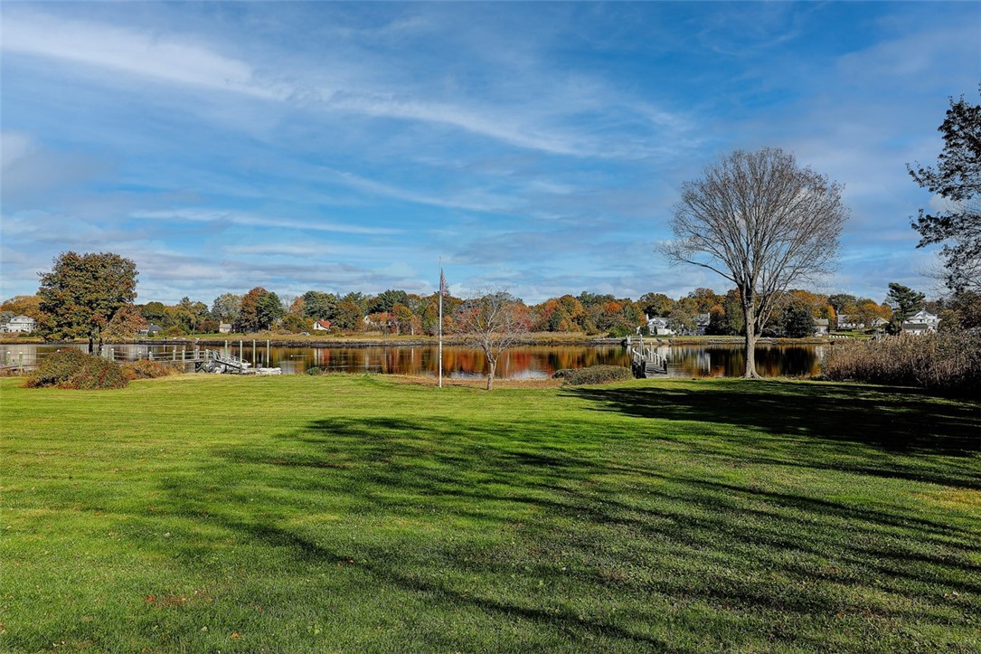 23 Surrey Road Barrington, RI 02806 - Photo 44 of 50