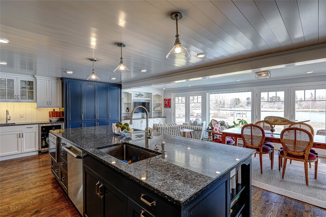 23 Surrey Road Barrington, RI 02806 - Photo 9 of 50