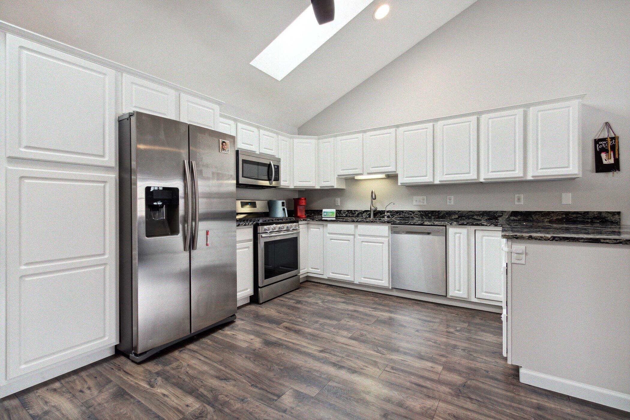427 Richard Street Spring Arbor, MI 49283 - Photo 4 of 28 427-Richard-St-Spring-Arbor-MI-49283-Win