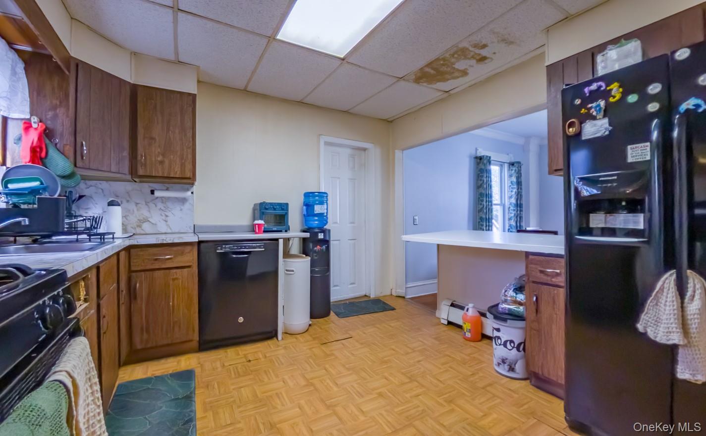 524 Simpson Place Peekskill, NY 10566 - Photo 10 of 37 Gallery Image 10