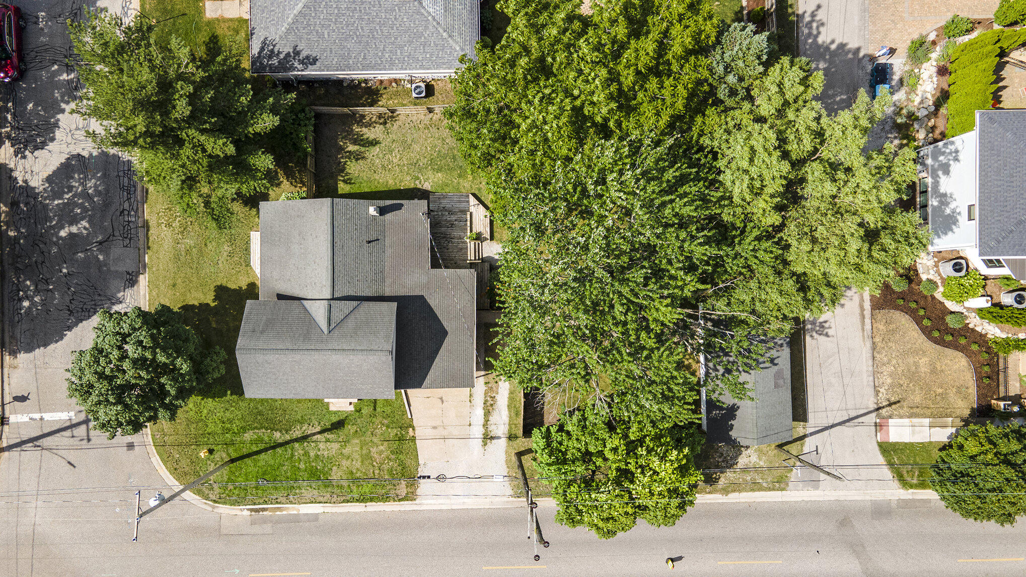 116 South Park Street Spring Lake, MI 49456 - Photo 31 of 39 030_dji_0240