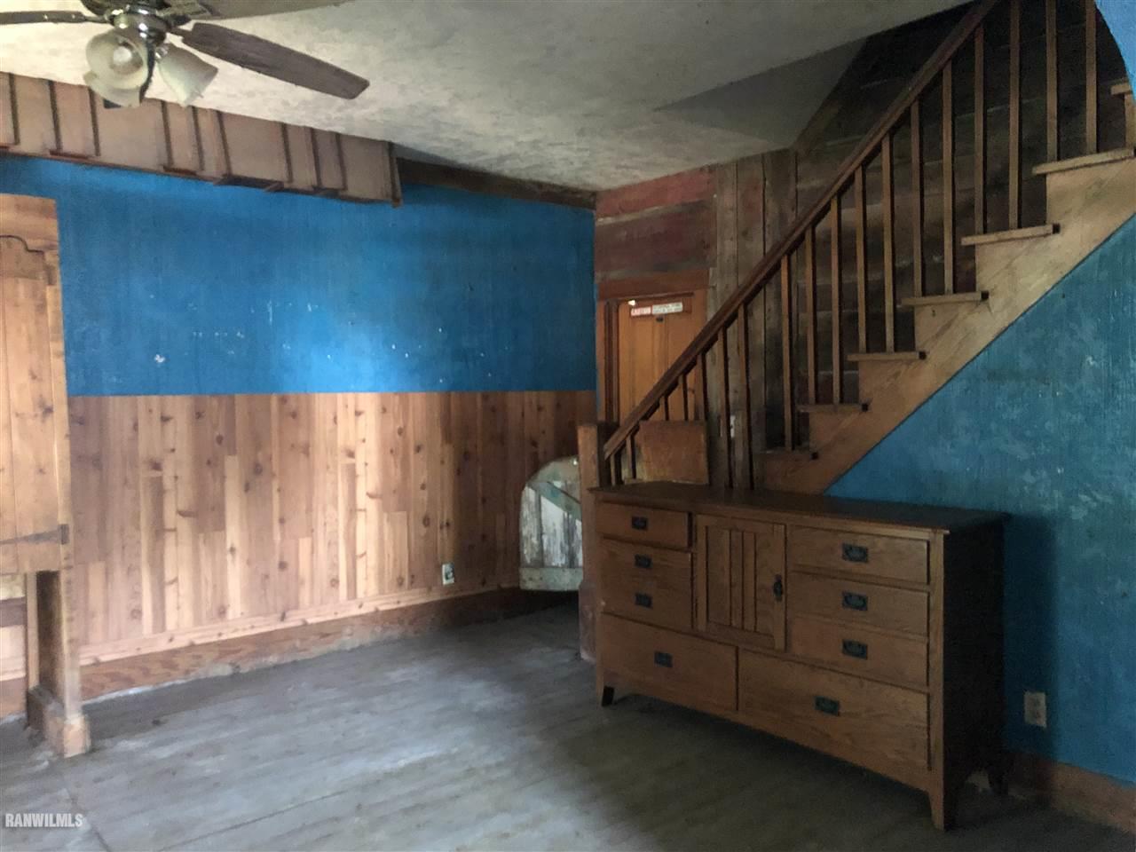 5998 Daggert Road Mount Carroll, IL 61053 - Photo 5 of 12 a view of entryway with wooden floor