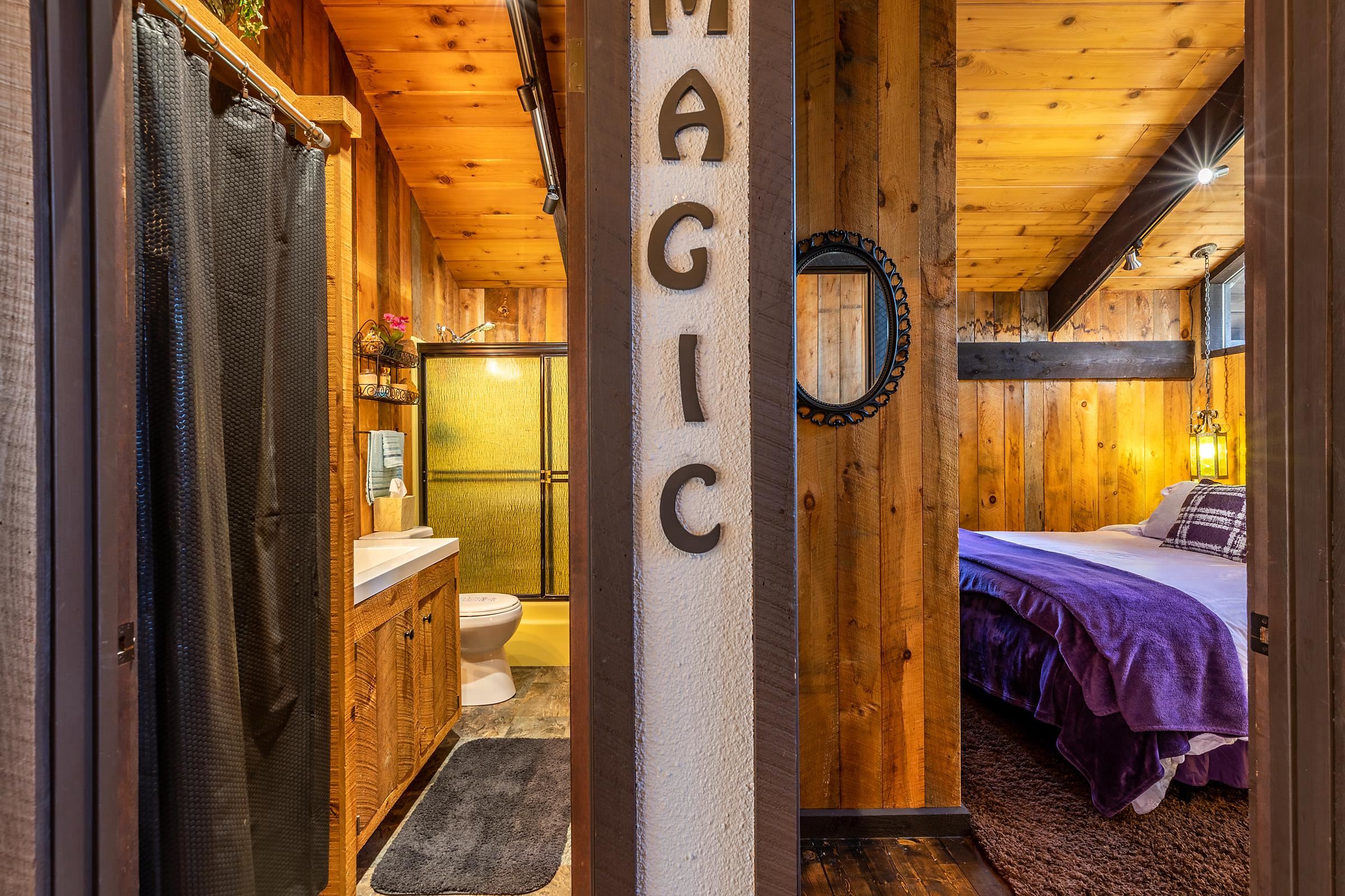 309 Magic Circle Londonderry, VT 05148 - Photo 14 of 40