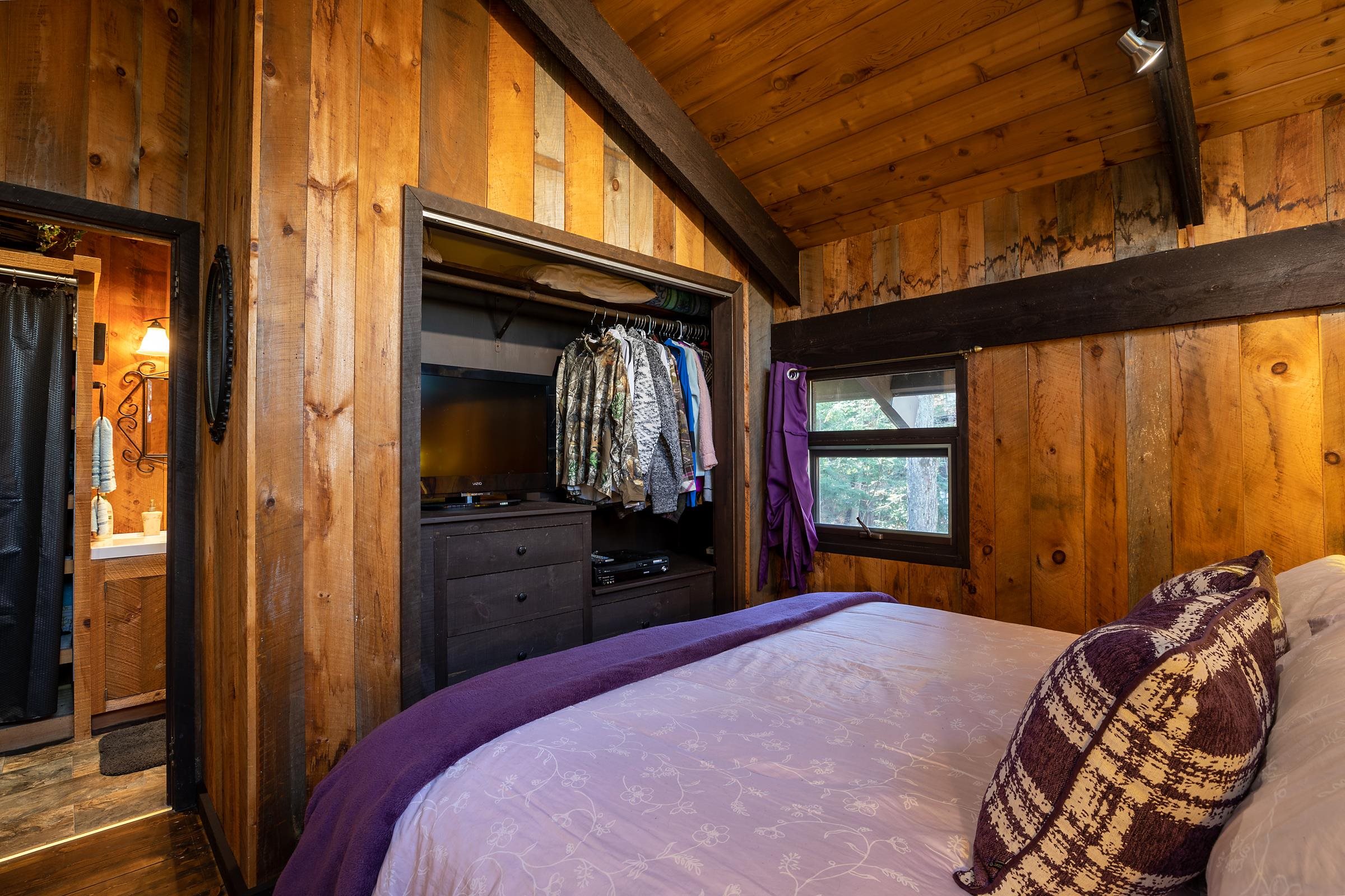 309 Magic Circle Londonderry, VT 05148 - Photo 16 of 40