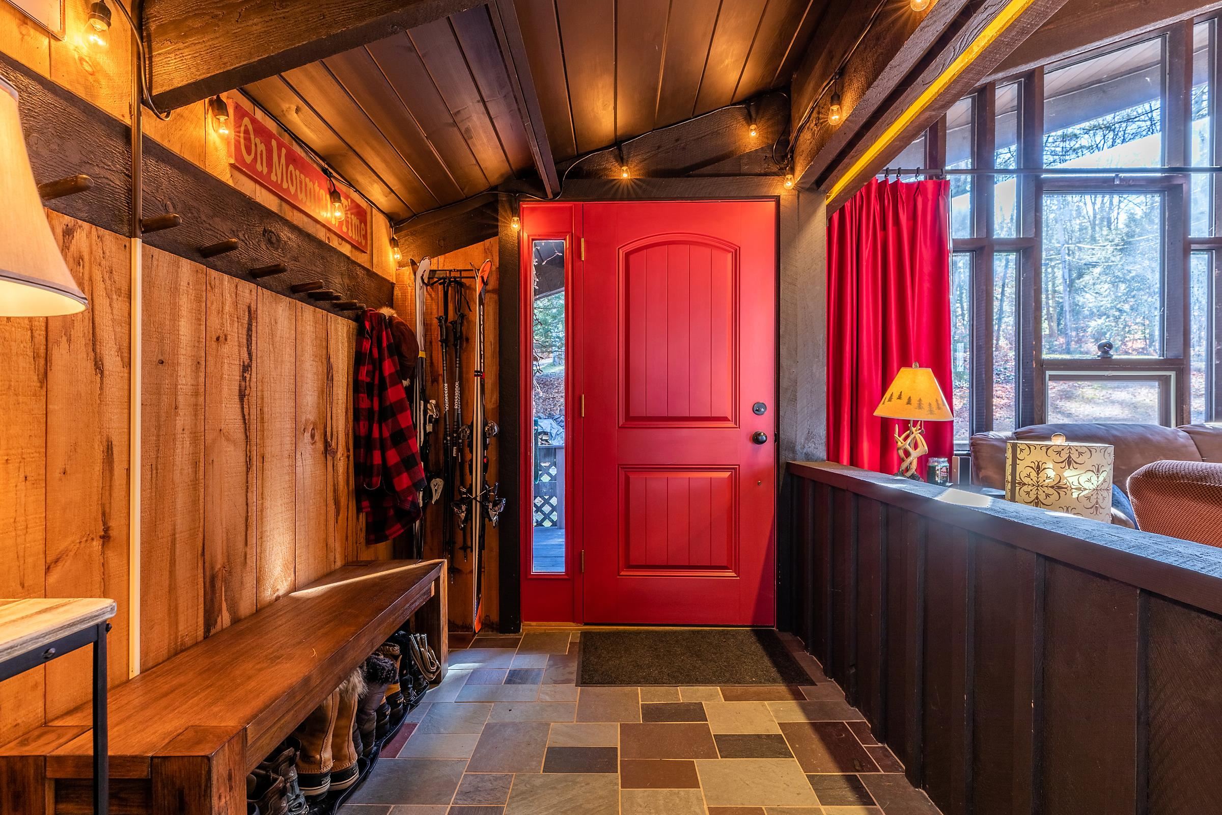 309 Magic Circle Londonderry, VT 05148 - Photo 2 of 40