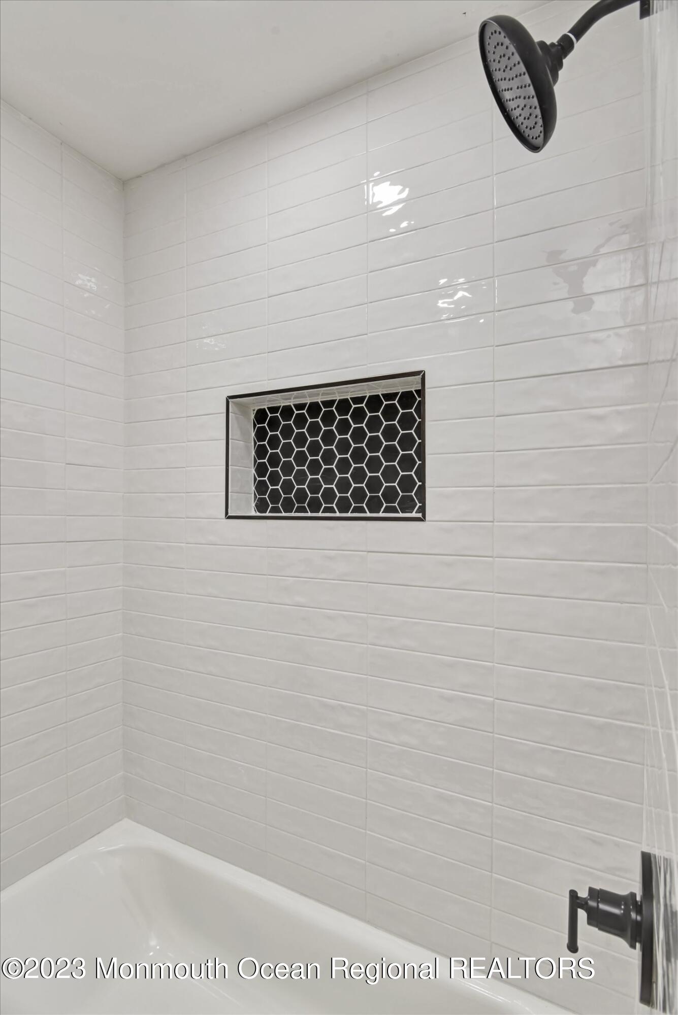 79 River Road Stanhope, NJ 07874 - Photo 20 of 29 18-Bathroom