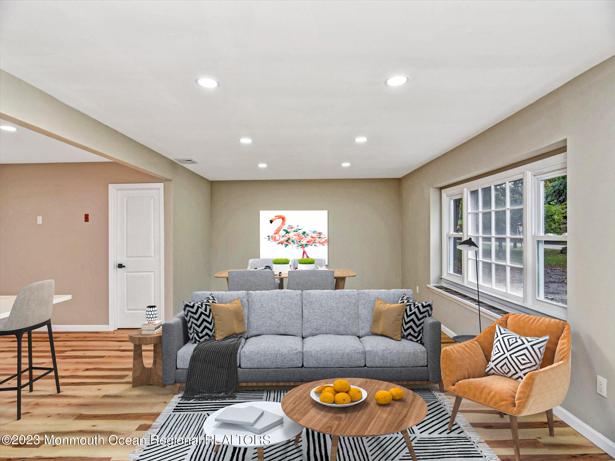 06-Living _ Dining Room