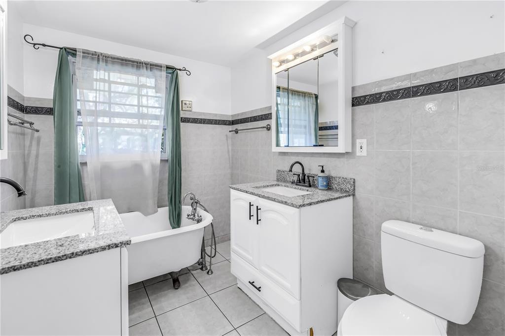 1019 Woodcrest Avenue Clearwater, FL 33756 - Photo 20 of 52