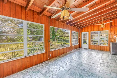 $450,000 | 1019 Woodcrest Avenue, Clearwater, FL 33756