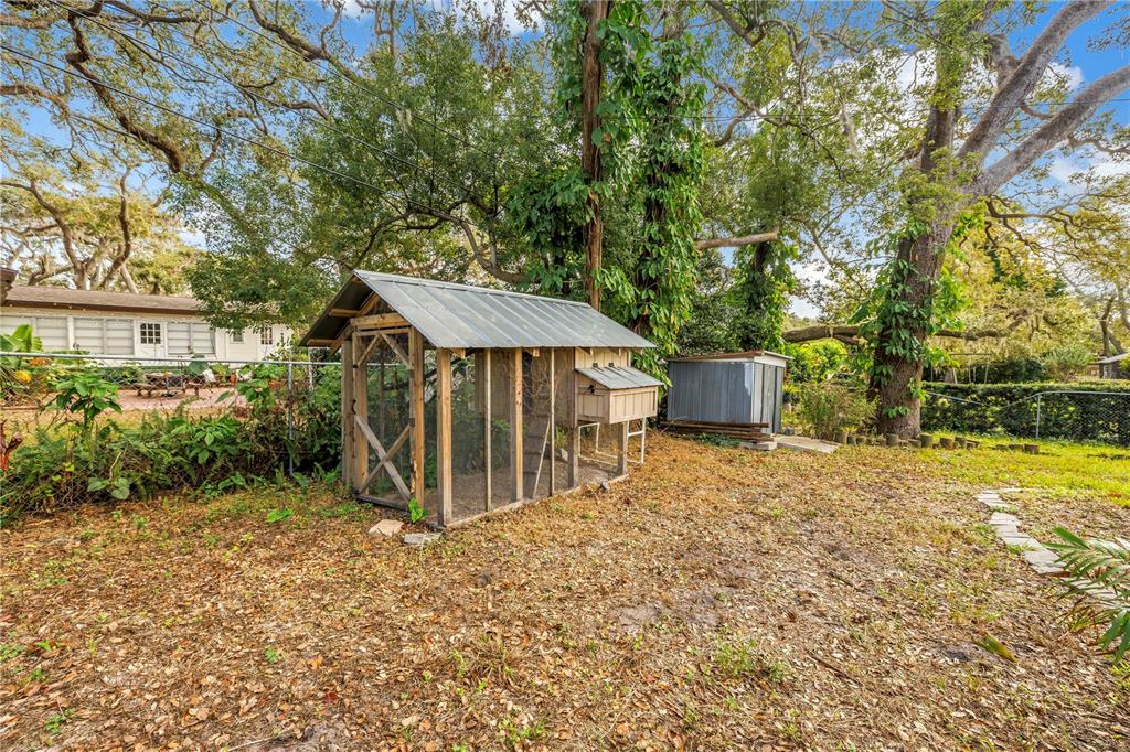 1019 Woodcrest Avenue Clearwater, FL 33756 - Photo 33 of 52