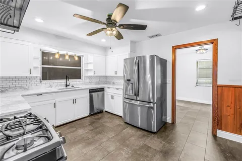 $415,000 | 1019 Woodcrest Avenue, Clearwater, FL 33756