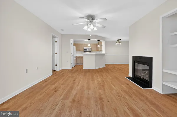 $295,000 | 18101 Cloppers Mill Terrace, Germantown, MD 20874