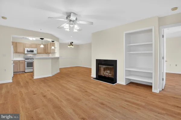 $295,000 | 18101 Cloppers Mill Terrace, Germantown, MD 20874