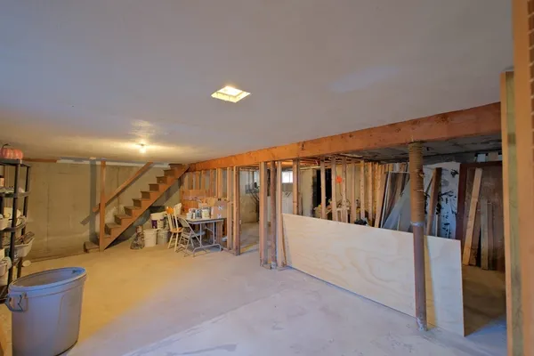 $3,300 | 15 George Road, Quincy, MA 02170