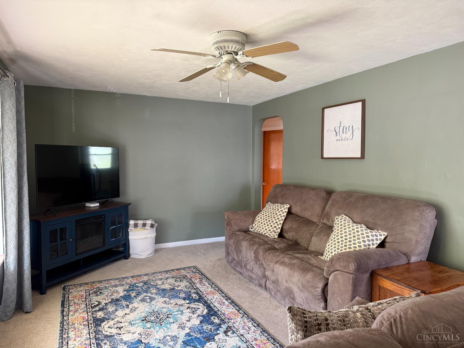 5418 Delhi Road Cincinnati, OH 45238 - Photo 2 of 27 Gallery Image 2
