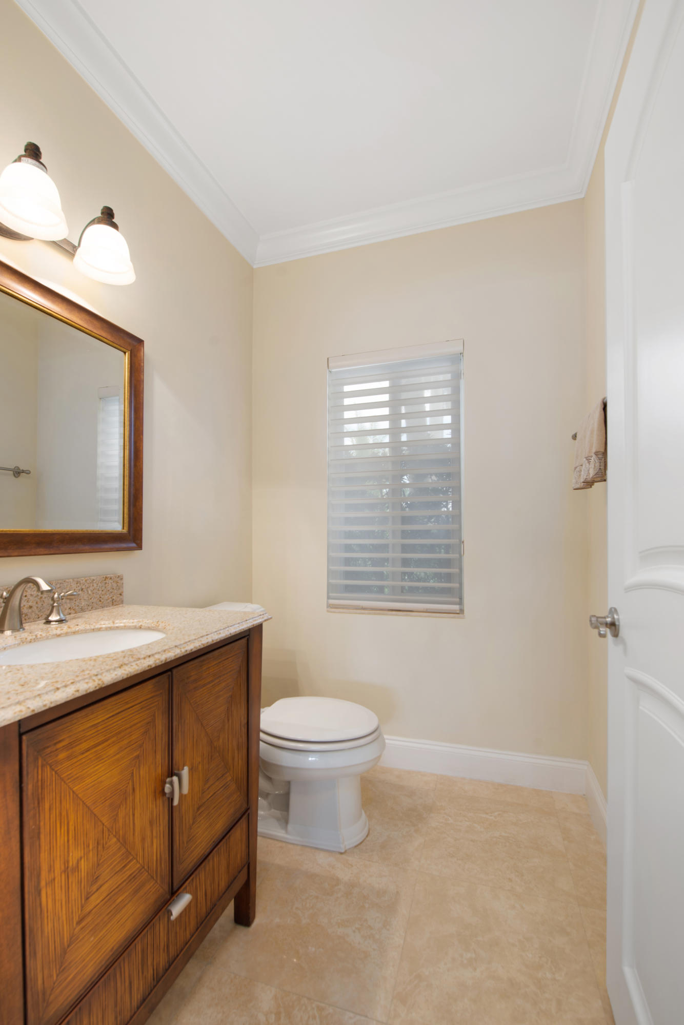 17815 Scarsdale Way Boca Raton, FL 33496 - Photo 9 of 33 DSC_4866