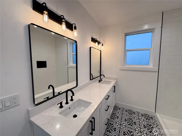 $724,500 | 146 33rd Street Northwest, East Wenatchee, WA 98802