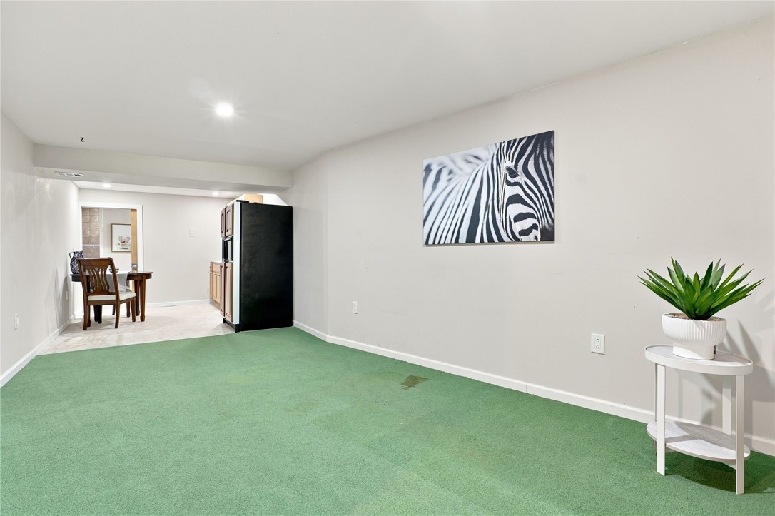 307 Fisher Road Perinton, NY 14534 - Photo 45 of 49 Gallery Image 45