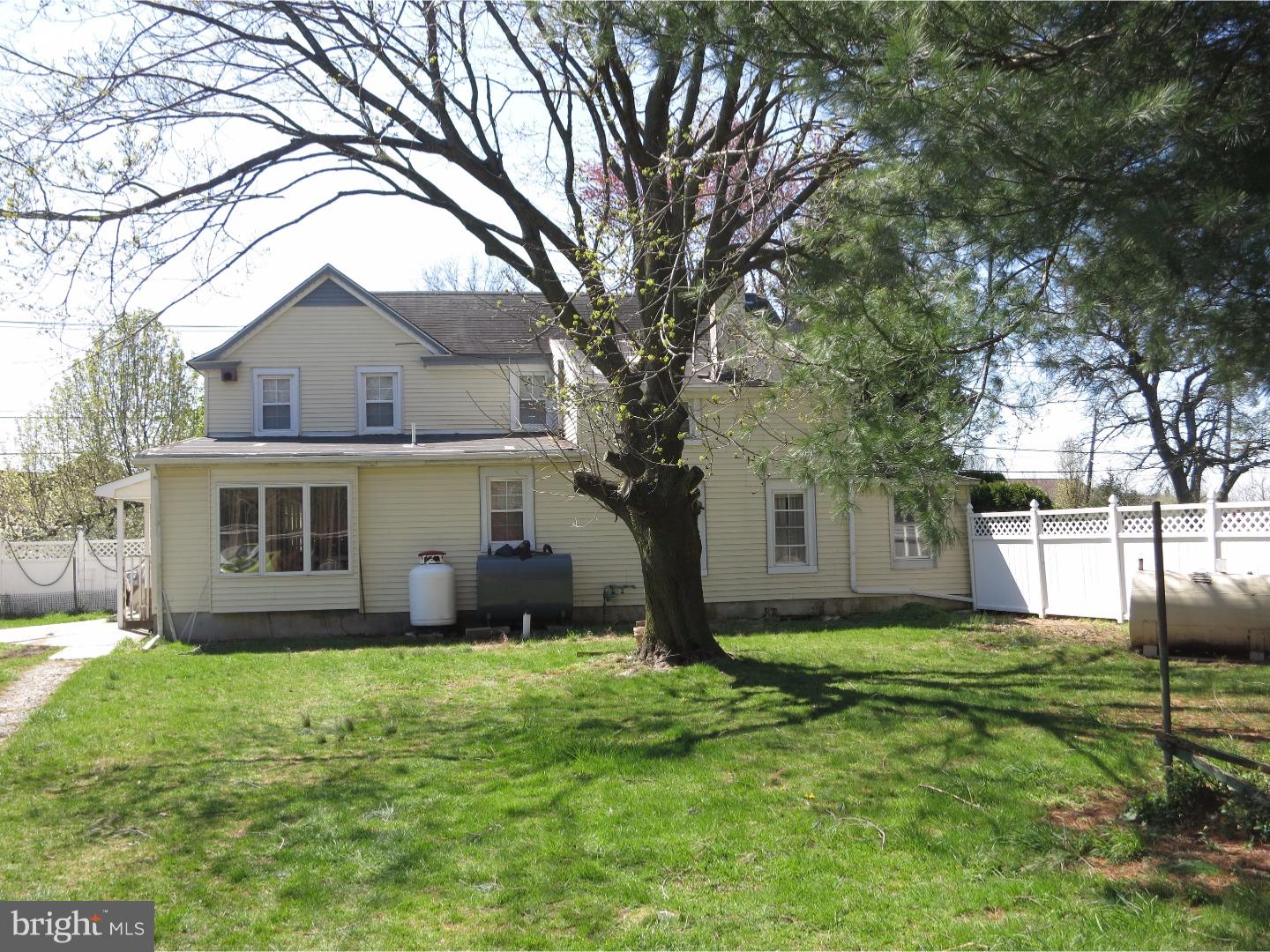 98 Line Road Princeton Junction, NJ 08550 - Photo 3 of 24
