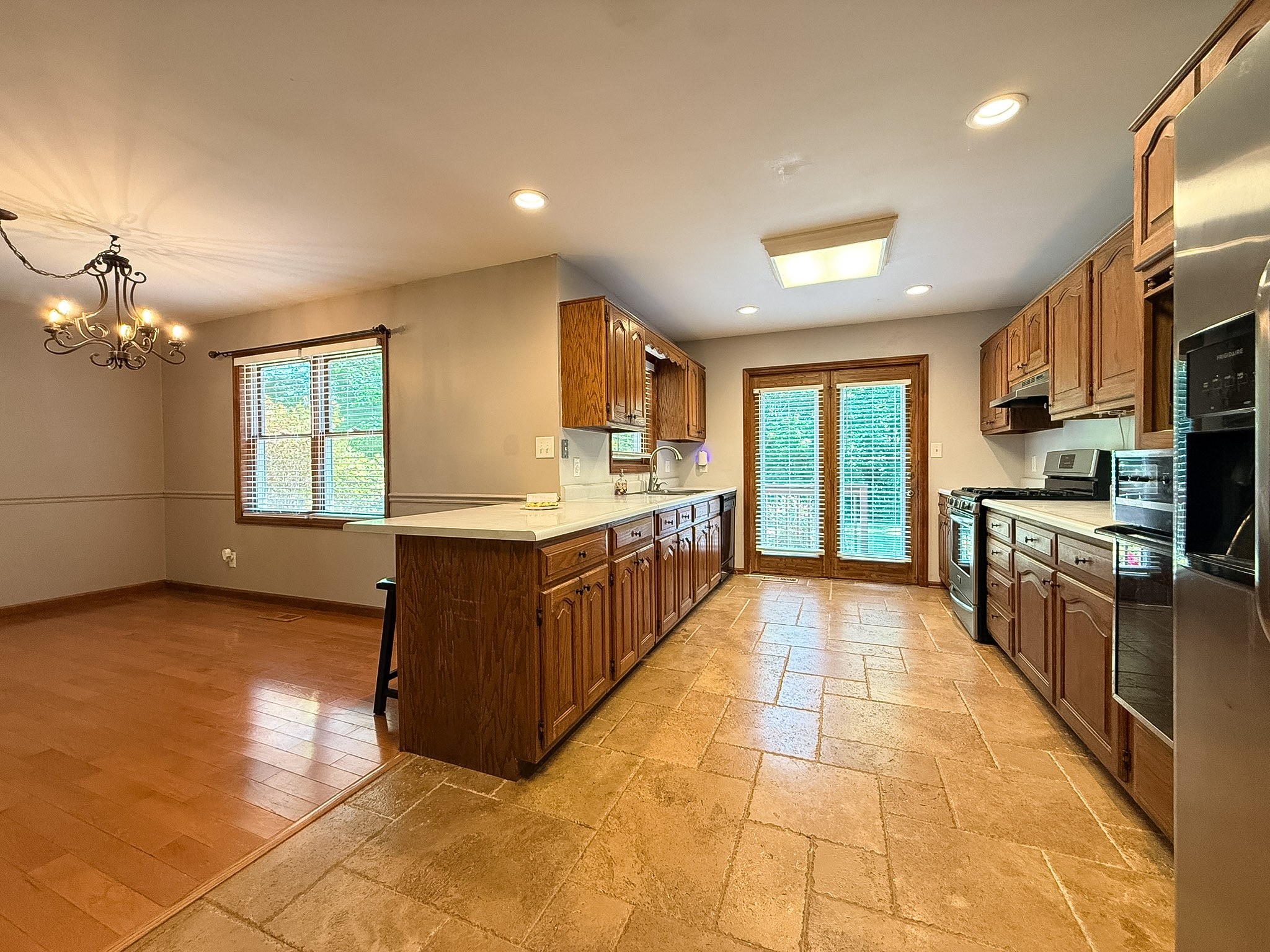 5054 Huffman Mill Road Hopkinsville, KY 42240 - Photo 10 of 56 Gallery Image 10