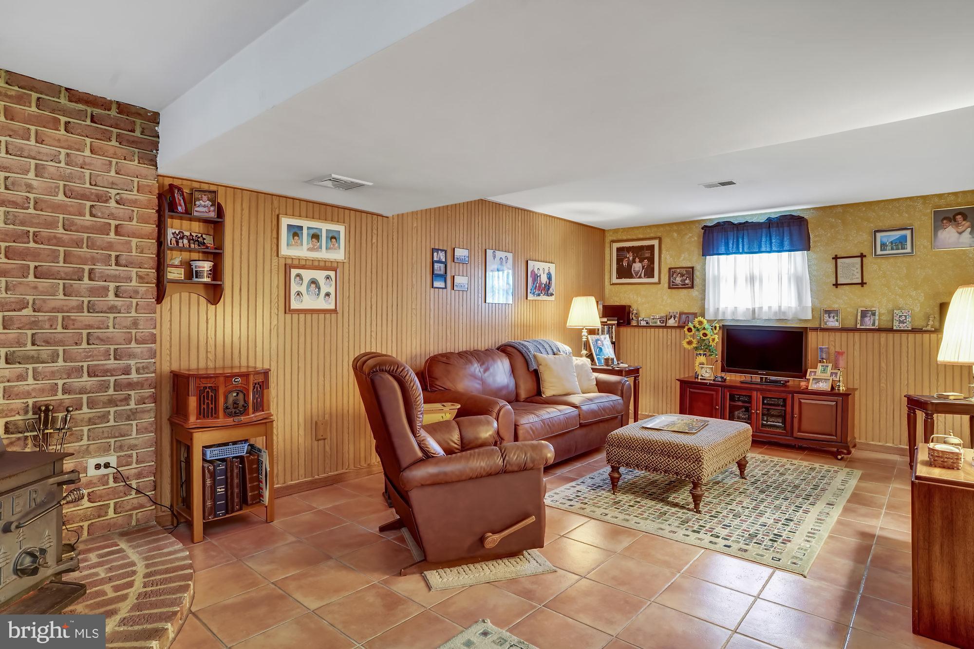 419 Calyn Drive Reading, PA 19607 - Photo 19 of 28 Gallery Image 19