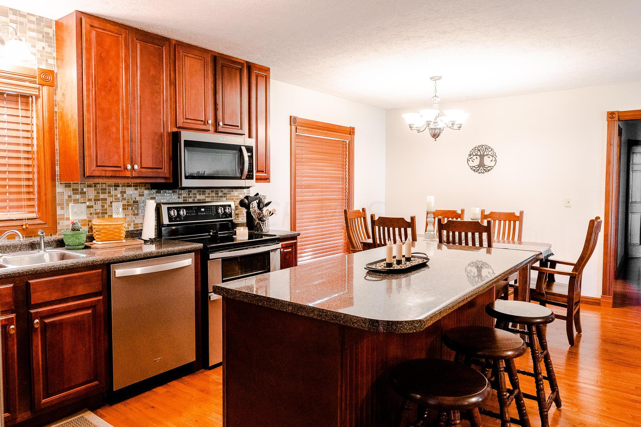 17 Maple Grove Road Chillicothe, OH 45601 - Photo 8 of 38