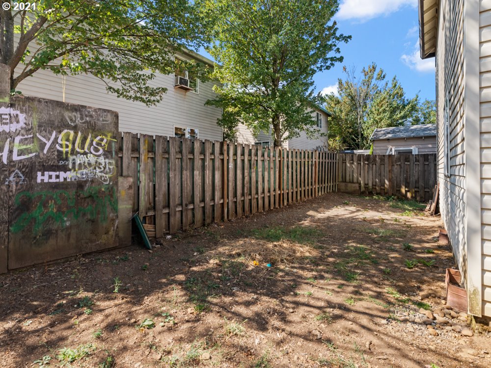 8106 Southeast Knight Street Portland, OR 97206 - Photo 28 of 29