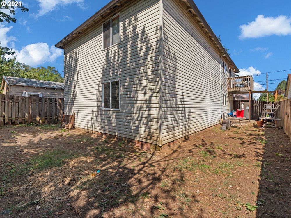 8106 Southeast Knight Street Portland, OR 97206 - Photo 29 of 29