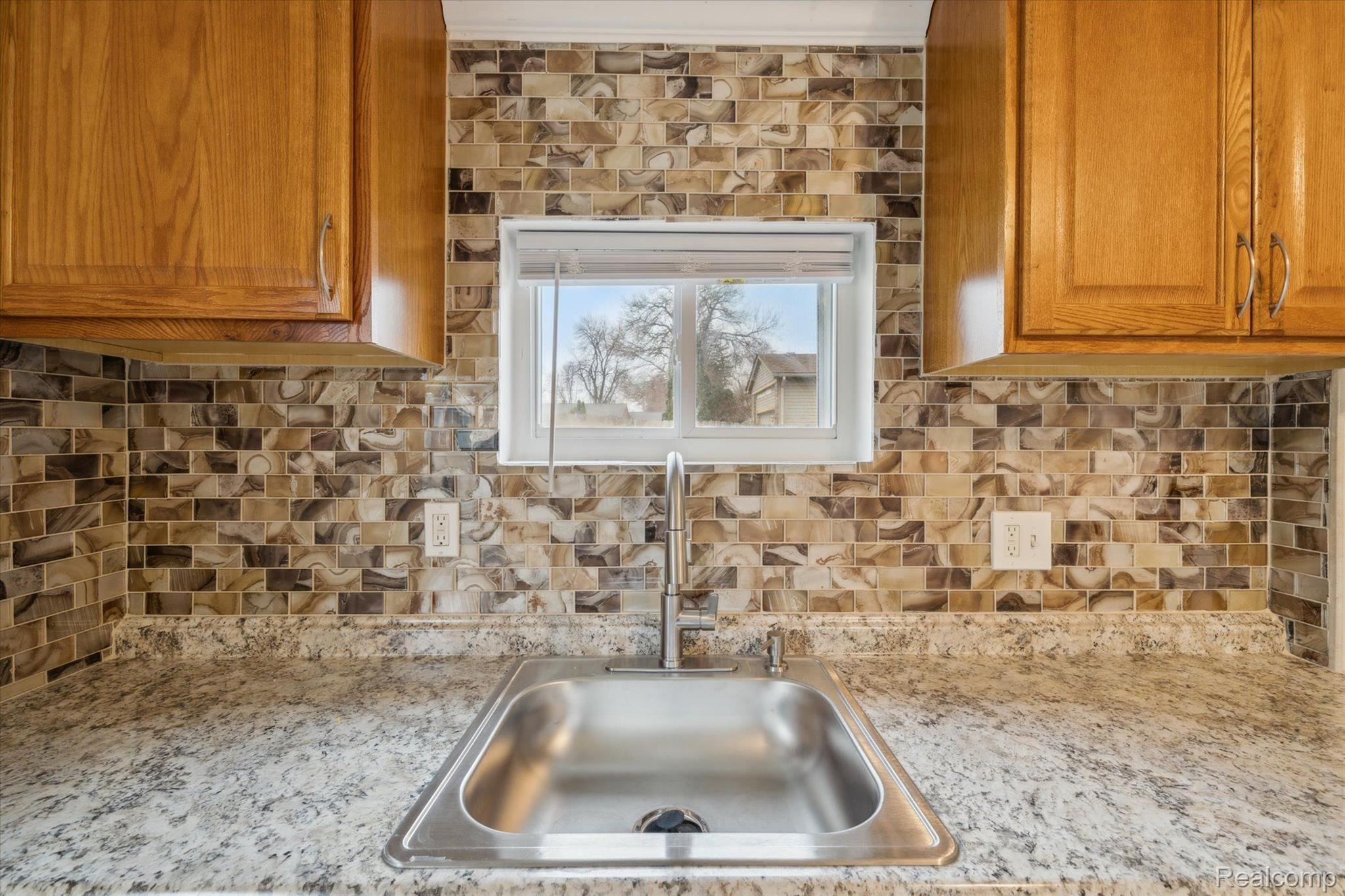 4430 Chicago Road Warren, MI 48092 - Photo 29 of 35 Gallery Image 29