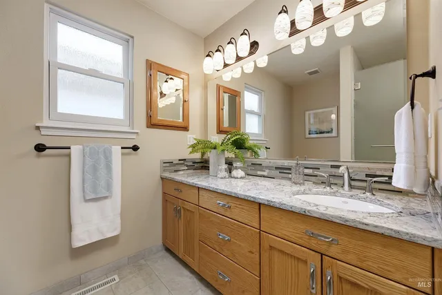 $434,800 | 444 Morning Sun Court, Nampa, ID 83686