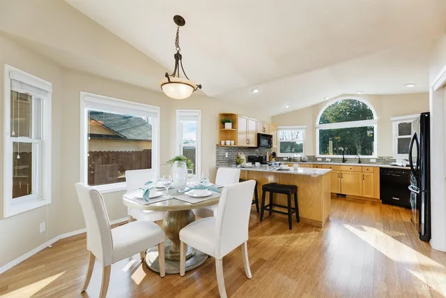 $434,800 | 444 Morning Sun Court, Nampa, ID 83686